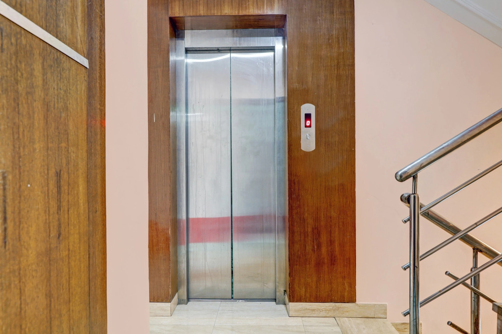 Бангалор: OYO Townhouse 82047 SRK Live Inn Castle