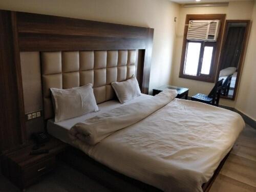 Джвалапур: Capital O 81142 Hotel Pink Paradise