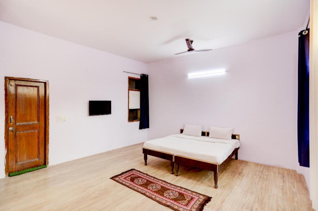 Газиабад: SPOT ON 81091 The Paradise Inn
