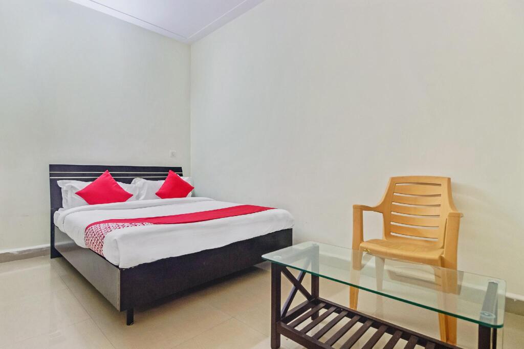 OYO Flagship 45983 Savera Holiday Home — фото 3