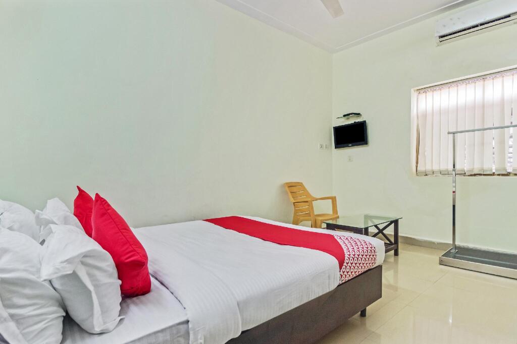 OYO Flagship 45983 Savera Holiday Home — фото 1