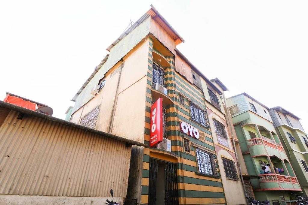 Олд-Махабалешвар: OYO 61503 Hotel Honey House
