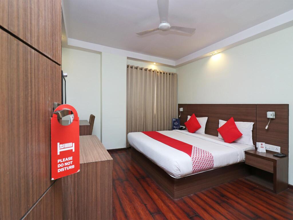 Дург: OYO Townhouse 510 Hotel Garnet Inn