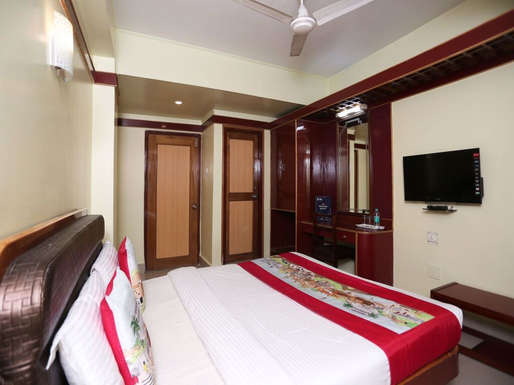 Гувахати: Collection O 4793 Hotel President