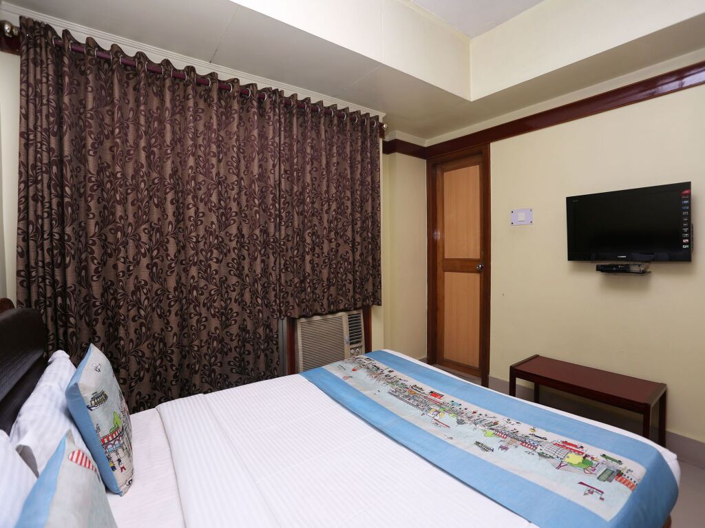 Гувахати: Collection O 4793 Hotel President
