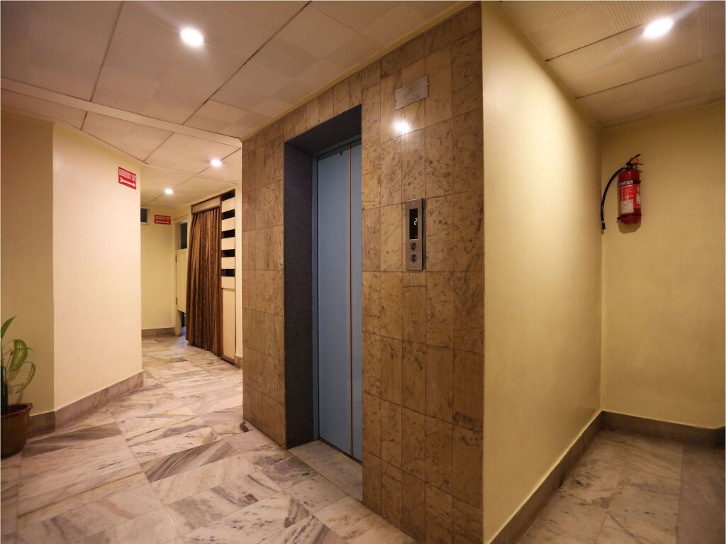 Гувахати: Collection O 4793 Hotel President