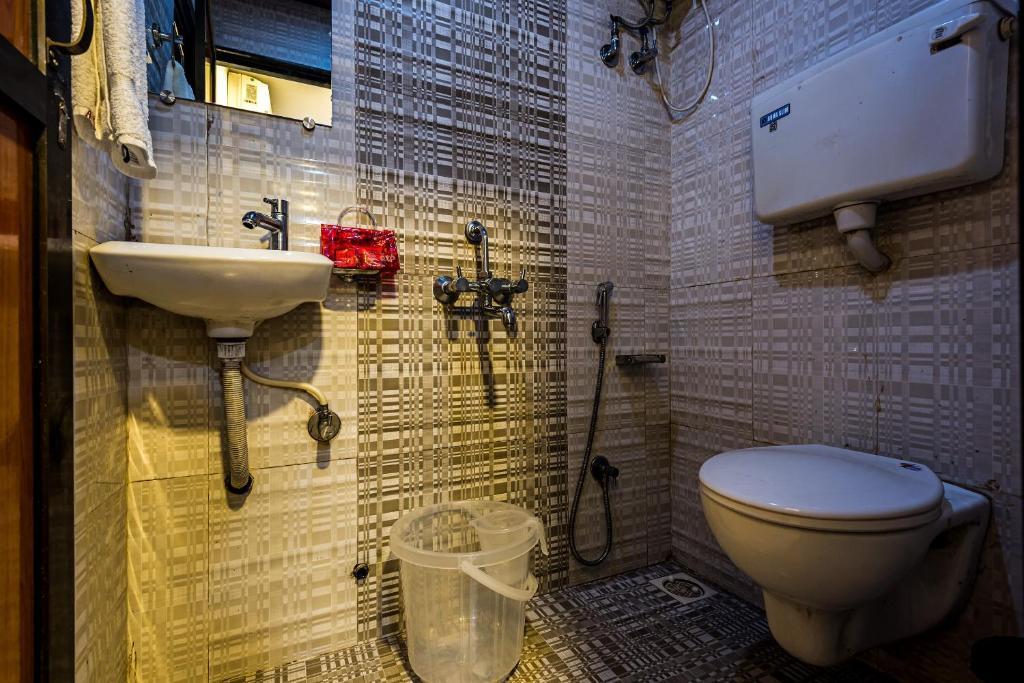 Мумбаи: OYO 6581 Ascot Inn