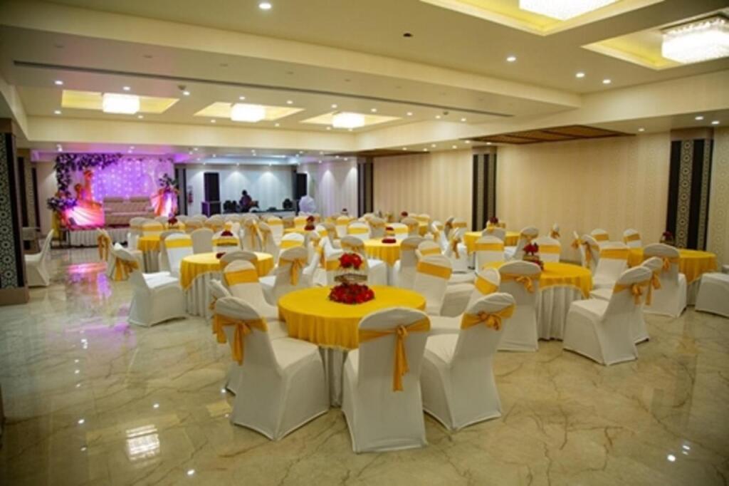 Амритсар: Comfort Hotel Amritsar by Choice Hotels