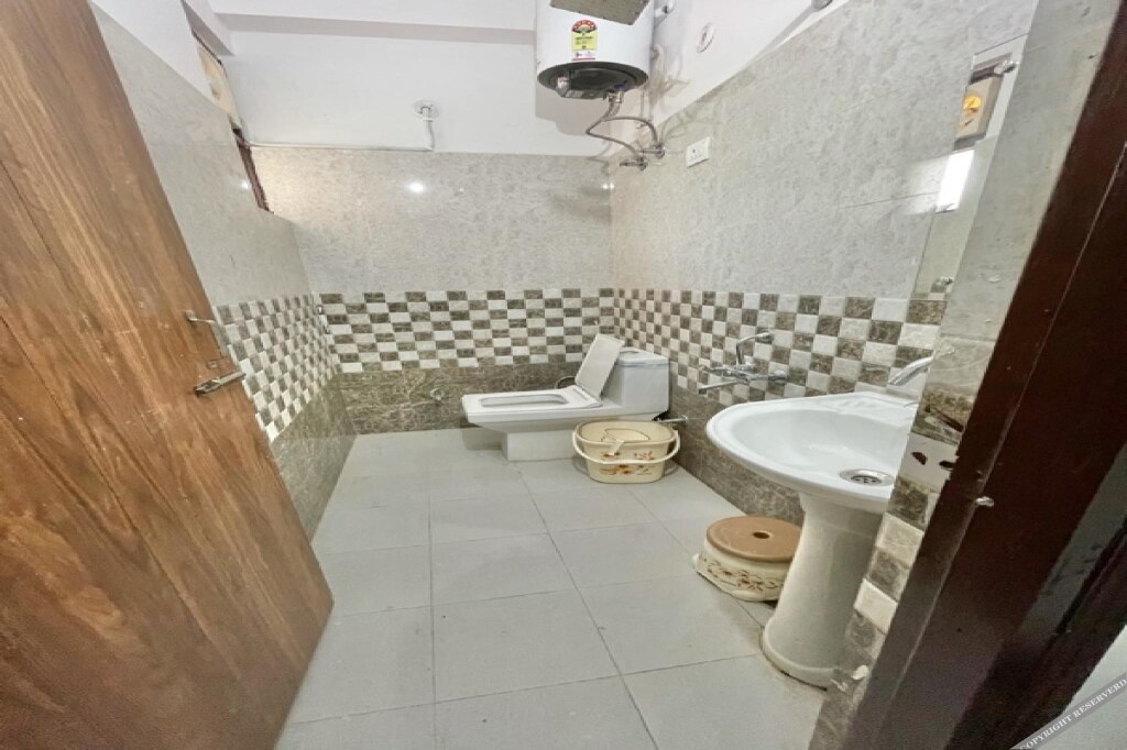 Большая Нойда: Capital O 80703 Kanha Guest House
