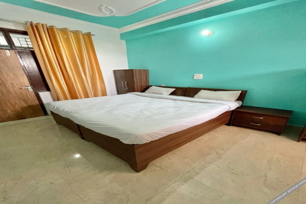 Большая Нойда: Capital O 80703 Kanha Guest House