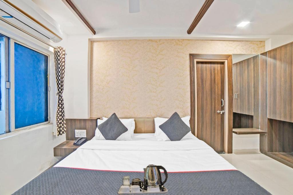 Вадодара: OYO Townhouse 724 Hotel Tulip