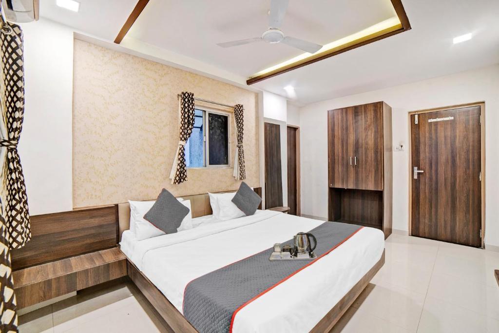 Вадодара: OYO Townhouse 724 Hotel Tulip