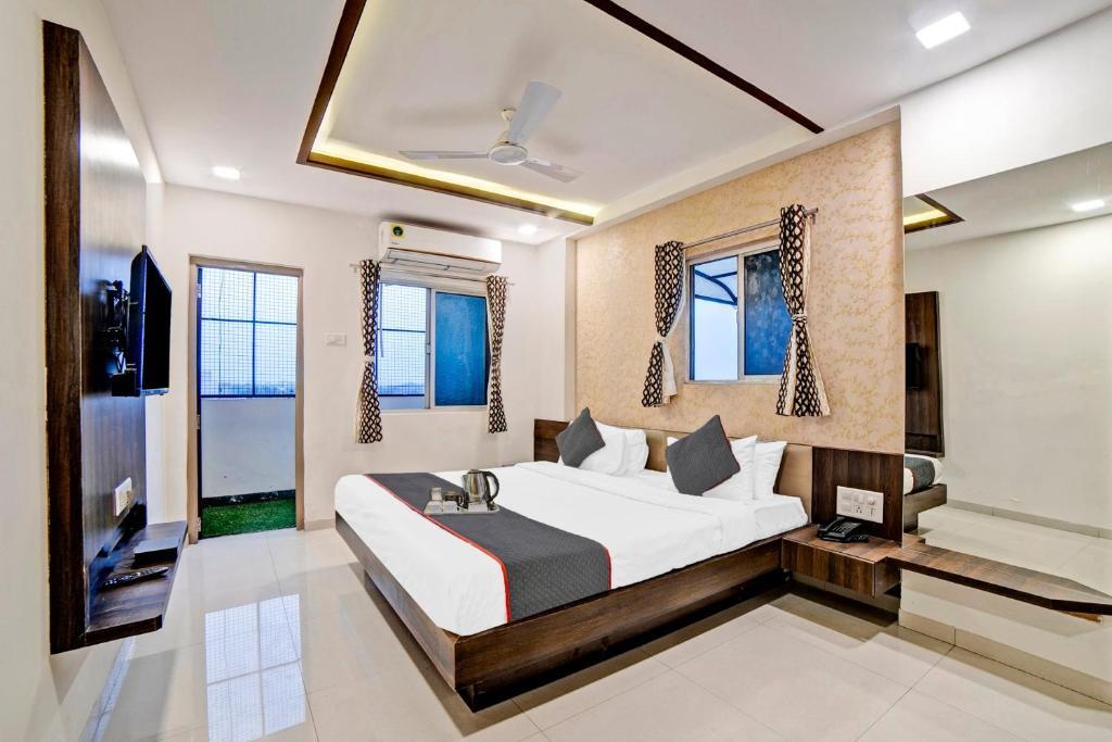 Вадодара: OYO Townhouse 724 Hotel Tulip