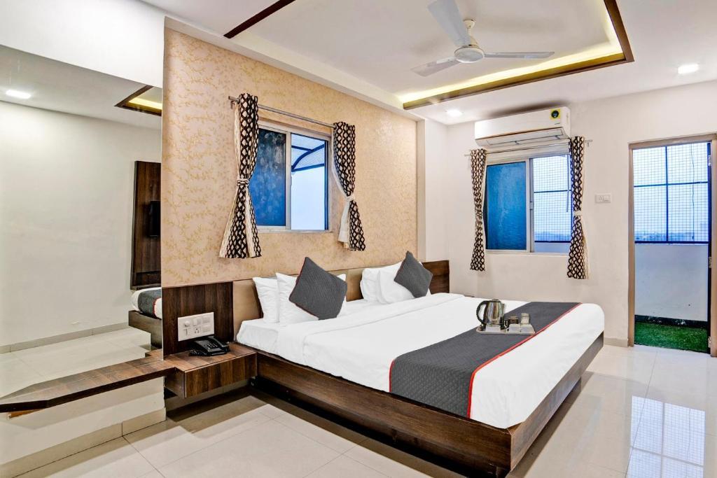 Вадодара: OYO Townhouse 724 Hotel Tulip