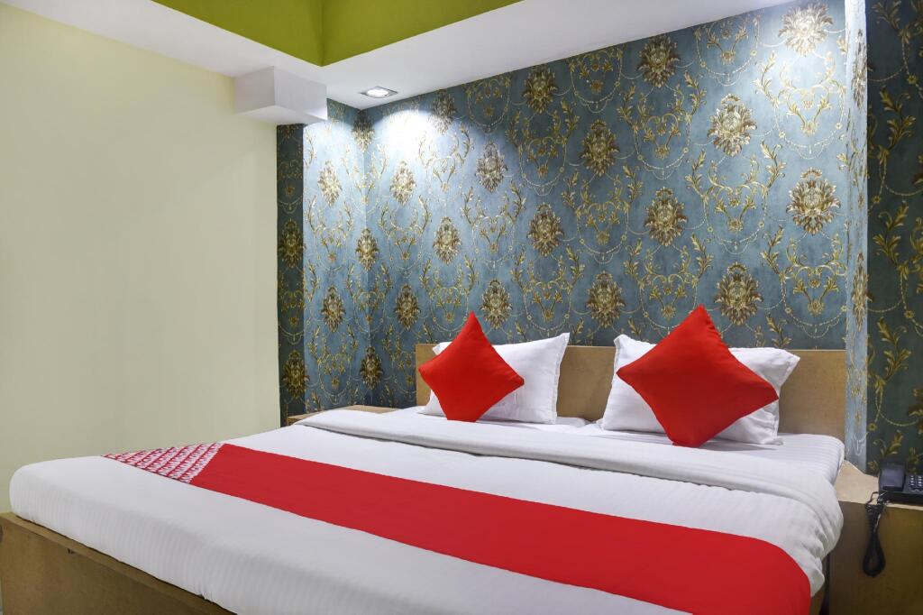 Бхопал: OYO 82217 Hotel Vishwa