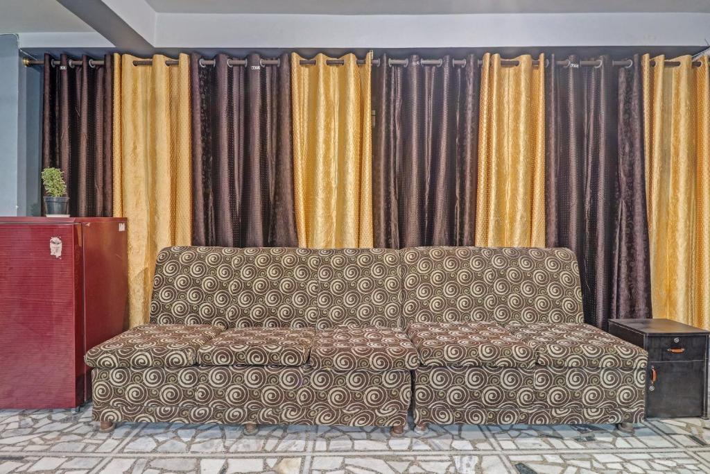 Газиабад: OYO Flagship 82808 Abut Guest House