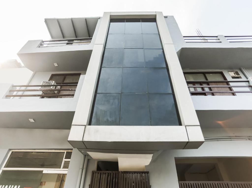 Гуруграм: OYO 85147 Royal Residency