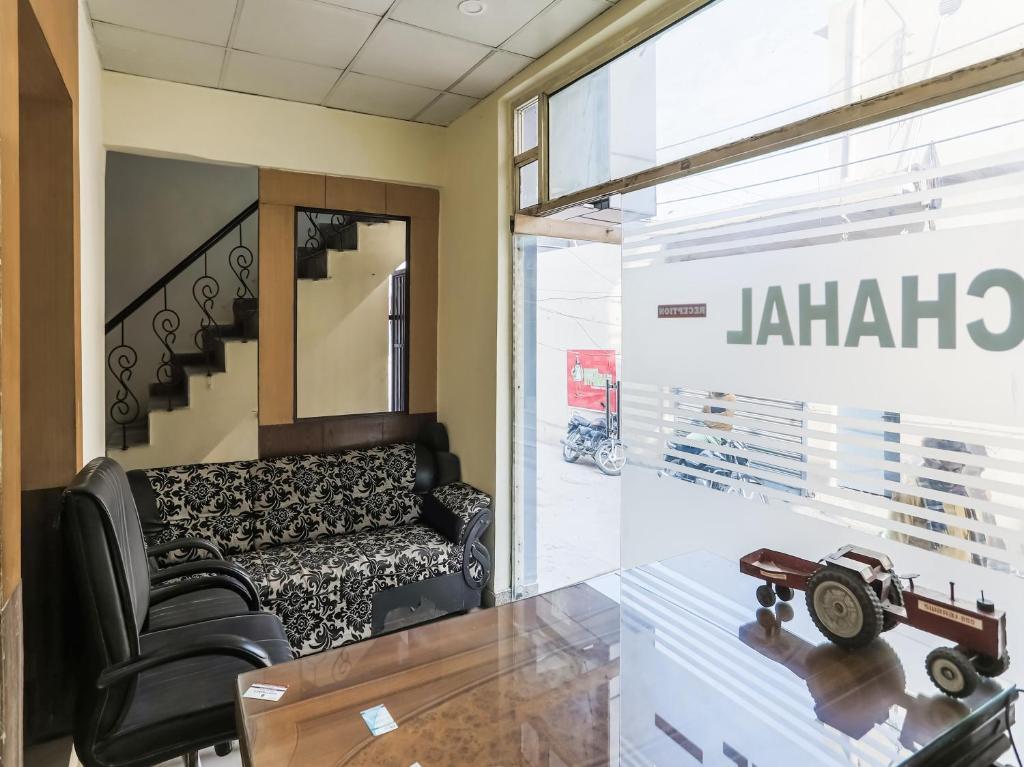 Гуруграм: OYO 85147 Royal Residency