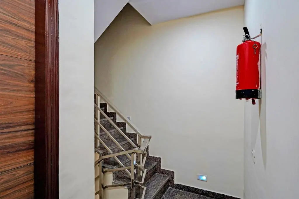 Гуруграм: OYO 85695 Royal Hotel