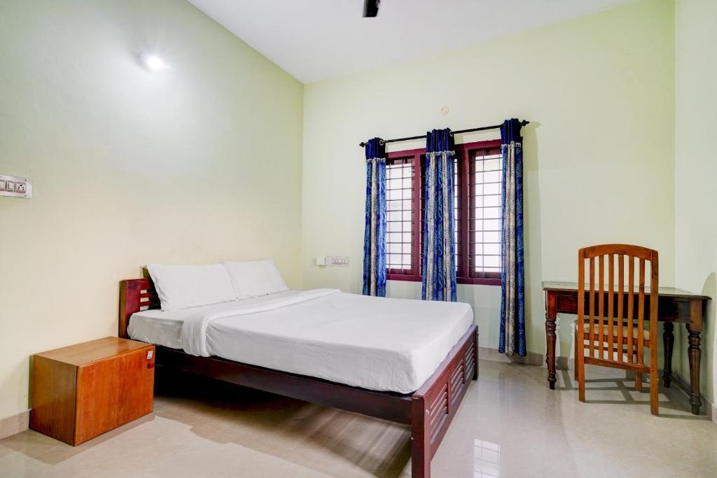 Эрамаллур: OYO 86248 Shalom Palace