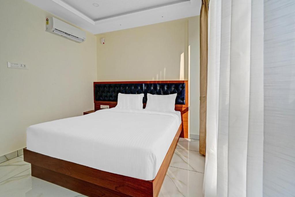 Бангалор: Capital O 86761 Felix Inn