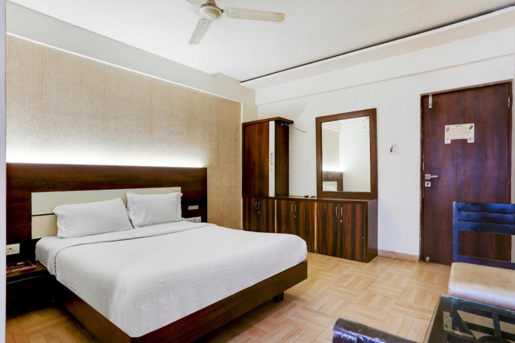 Тхане: Capital O 87144 Vijay Residency
