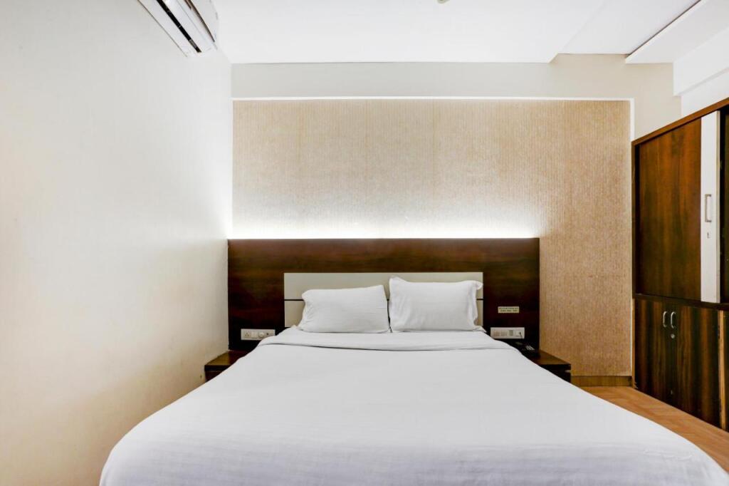 Тхане: Capital O 87144 Vijay Residency