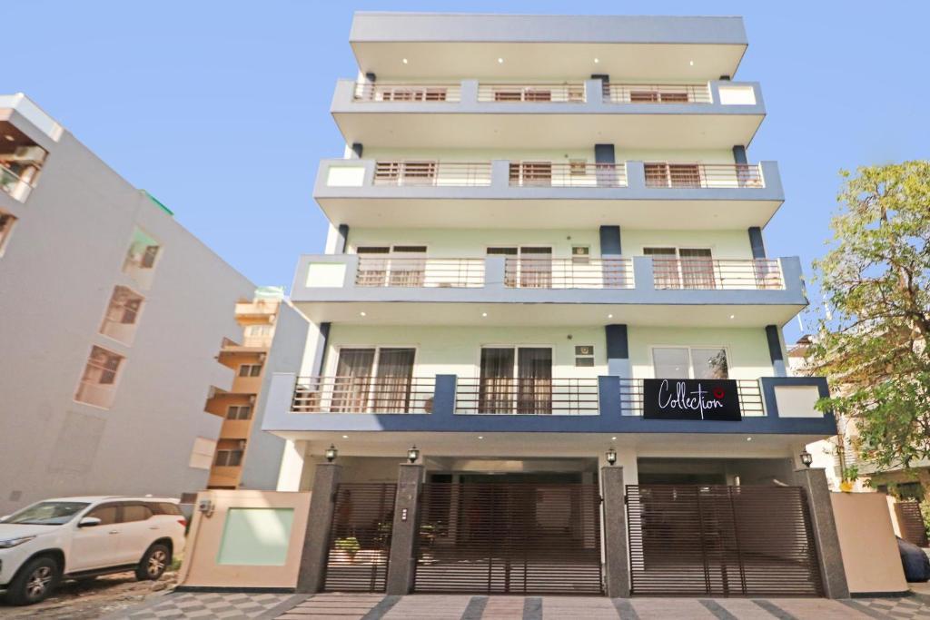 Гуруграм: Capital O 88255 Tipsyy Inn Suites 002