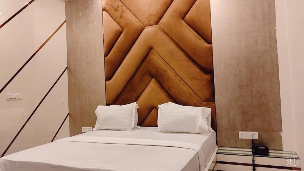 Aligarh: Shraddha Hotel