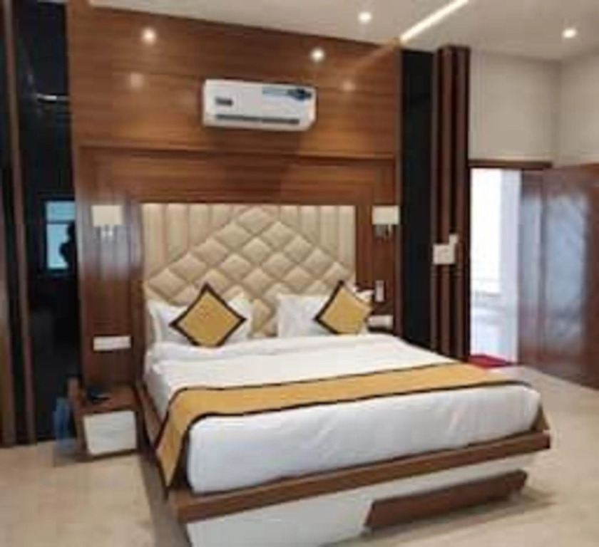Алвар: Club 21 Sariska Fun City