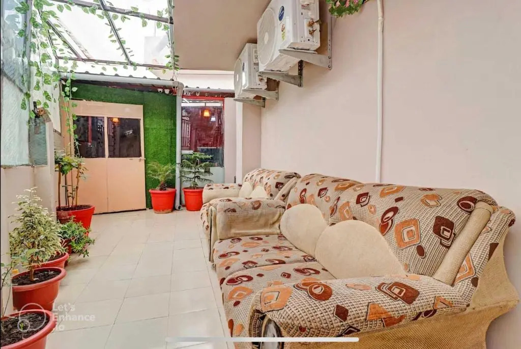 Дехрадун: Hotel O Bottom Inn