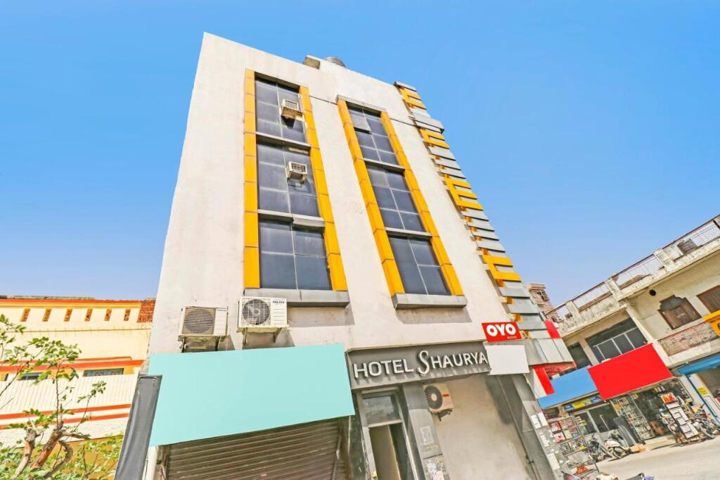 Харидвар: OYO Flagship 90120 Hotel Shaurya