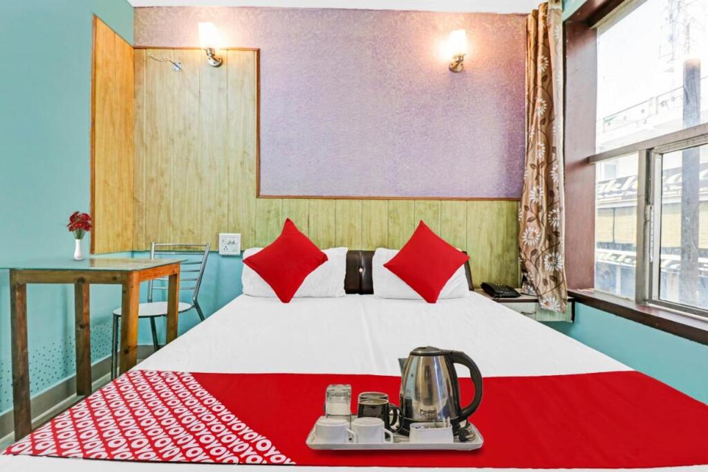 Харидвар: OYO Flagship 90120 Hotel Shaurya