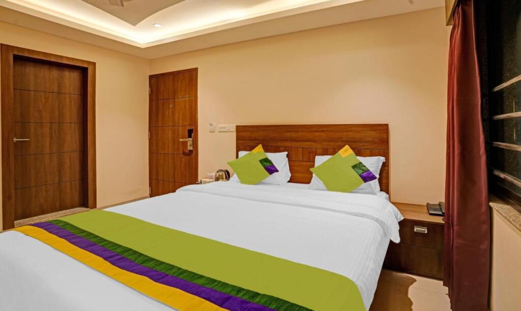 Силигури: Treebo Indrapuri Hotel & Resort Siliguri Junction