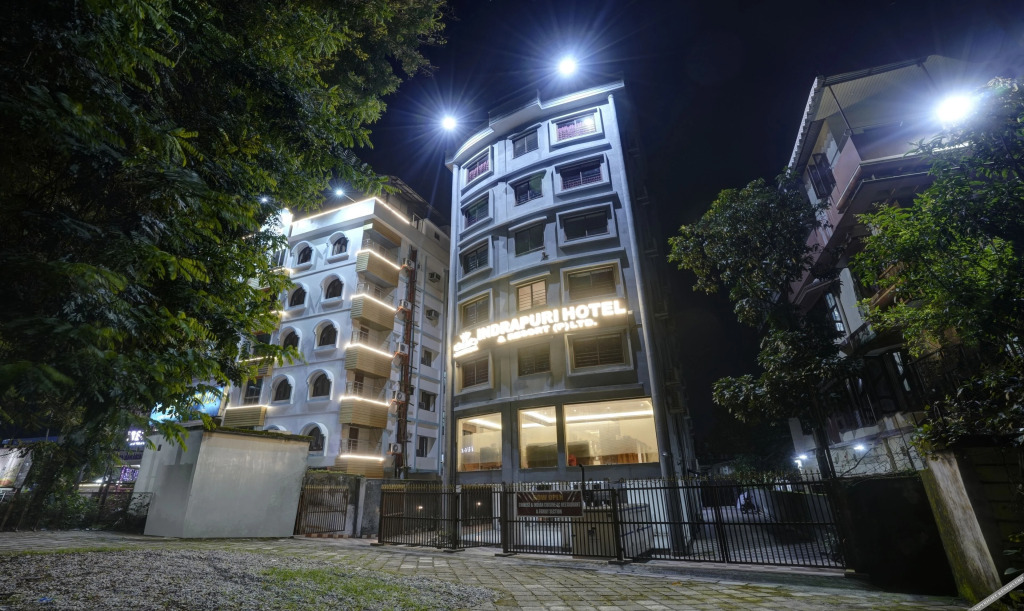 Силигури: Treebo Indrapuri Hotel & Resort Siliguri Junction