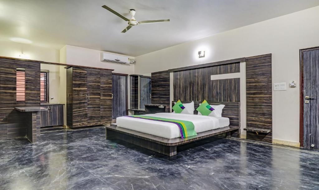 Бангалор: Treebo Trend Coastal Grand
