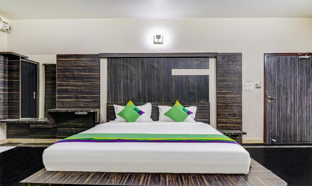 Бангалор: Treebo Trend Coastal Grand