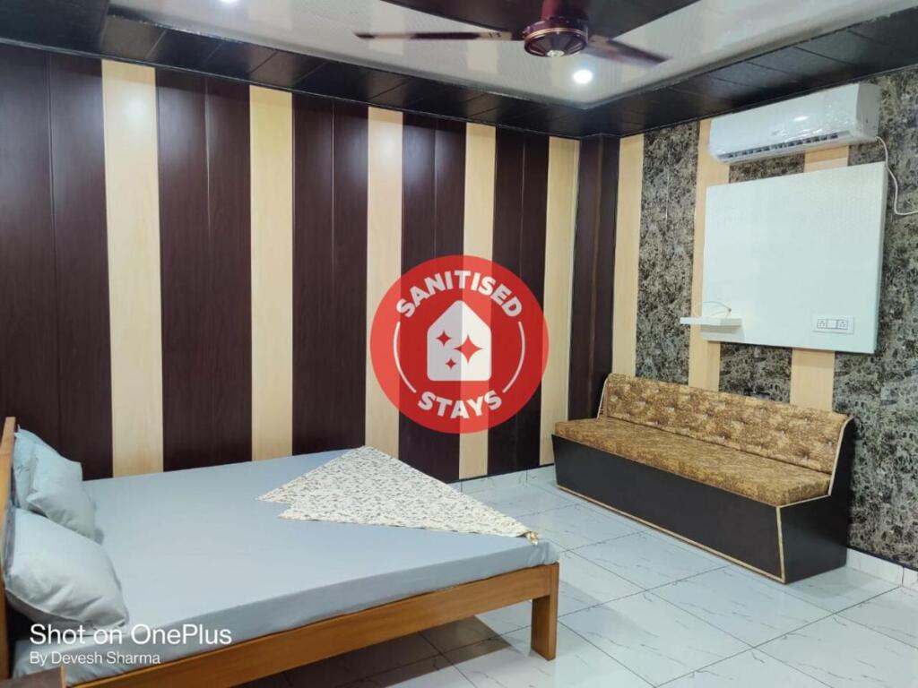 Бахадрабад: OYO HOME 82080 Foodway Hub