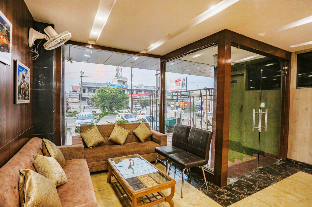Бахадрабад: Fabhotel Frolic