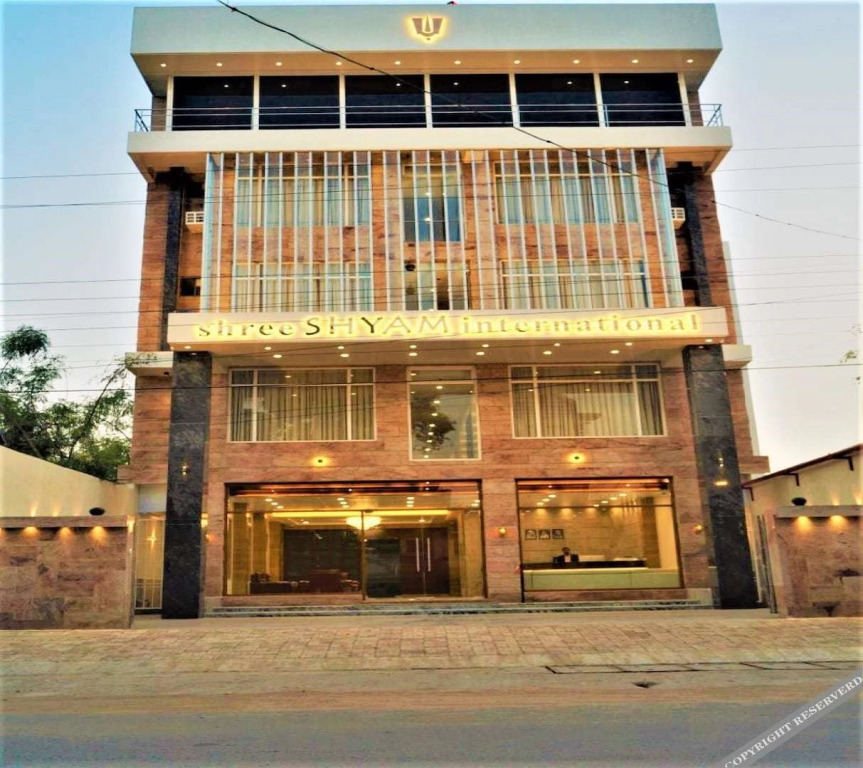 Bilaspur: Hotel Shree Shyam International