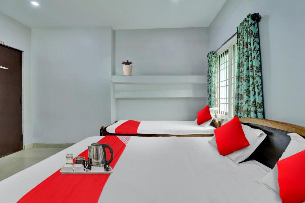 Висакхапатнам: OYO 91078 Hotel Orange