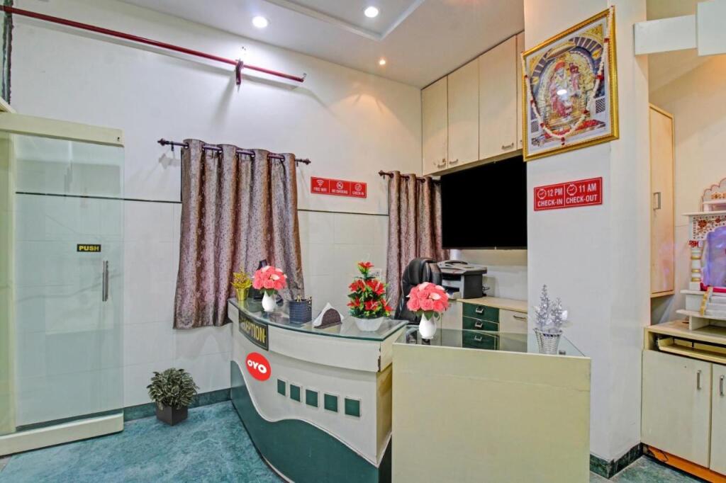 Нагпур: OYO Hotel Sunshine Inn