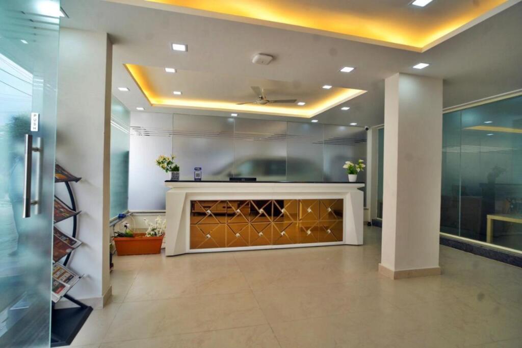 Бангалор: Hotel Sterling Inn