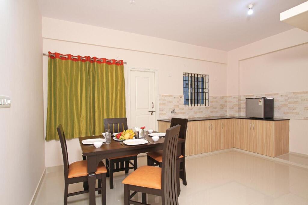 Бангалор: Hop Inn Bangalore Airport Hotel
