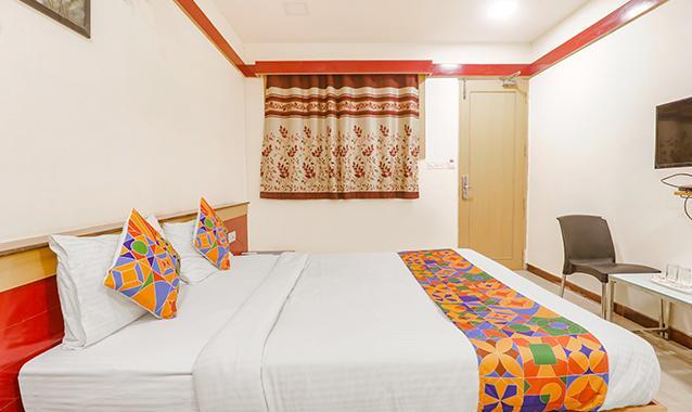 Бангалор: Fabhotel Sri Sai Ram Suites