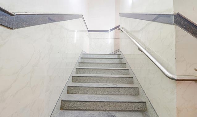 Бангалор: Fabhotel Sri Sai Ram Suites