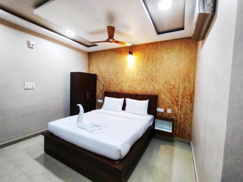 Omatra V Suites Electronic City — фото 1