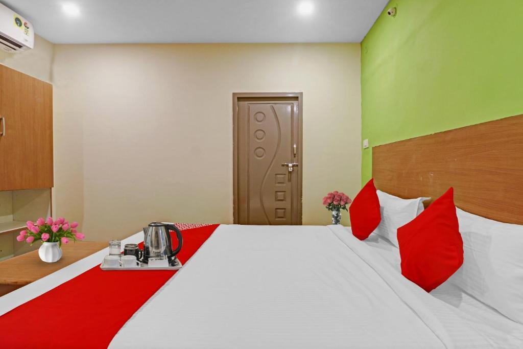 Секундерабад: Oyo 91582 Hotel Lavish Stay