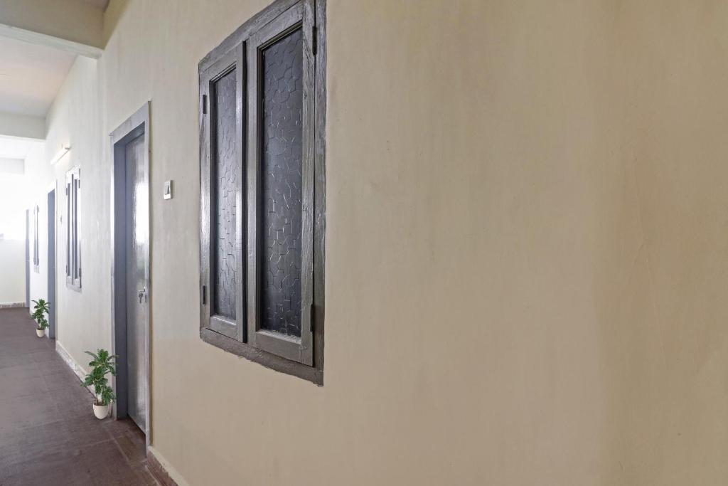 Секундерабад: Oyo 91582 Hotel Lavish Stay