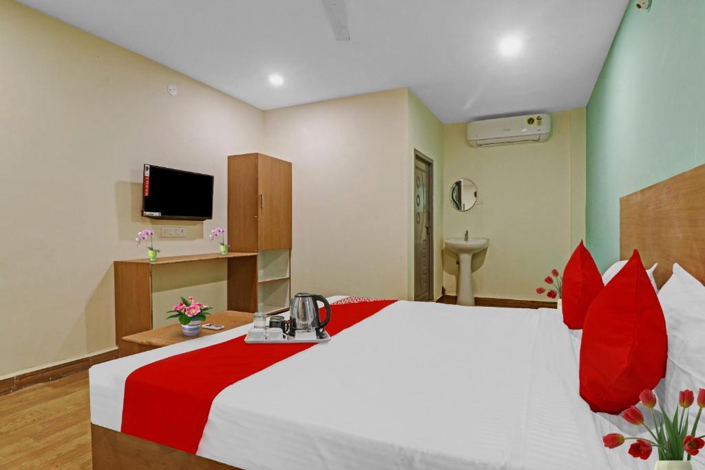 Секундерабад: Oyo 91582 Hotel Lavish Stay